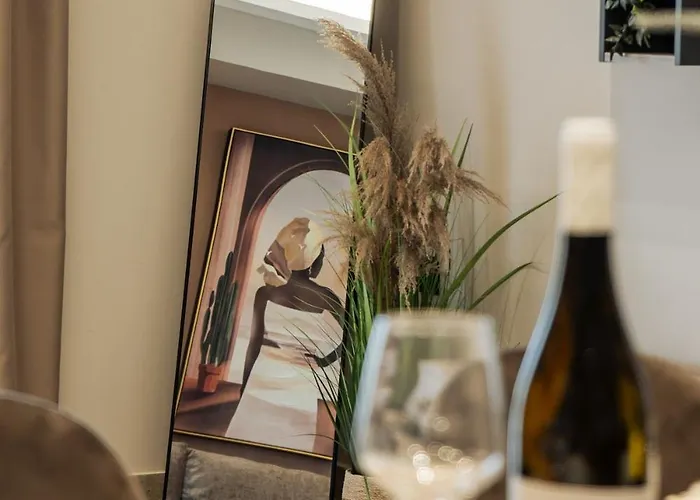 Phos, Light Modern Living Apartament *
