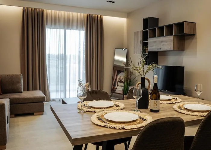 Phos, Light Modern Living Apartament Gaitani