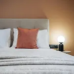 Phos, Light Modern Living * Gaitani