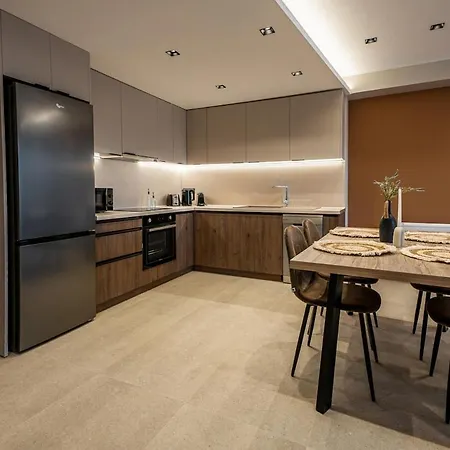 Phos, Light Modern Living