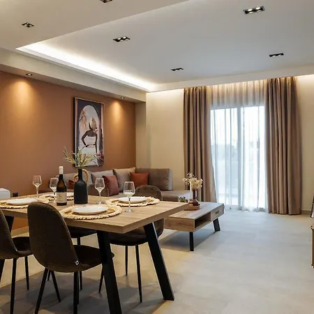 Phōs, Light Modern Living