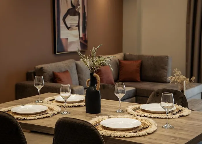 Phos, Light Modern Living